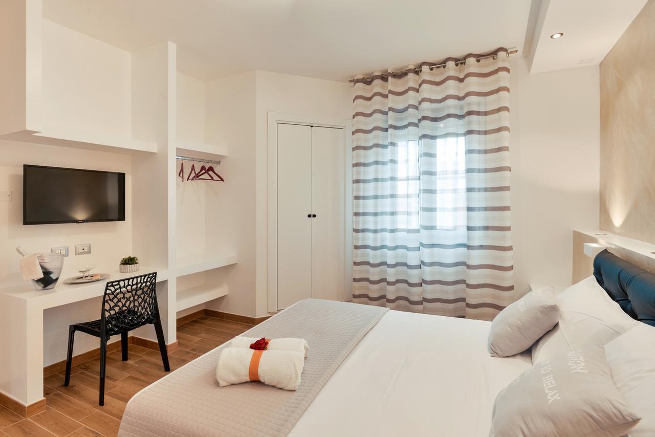 Coral Bay Charming House Hotel อาลเกโร ภายนอก รูปภาพ